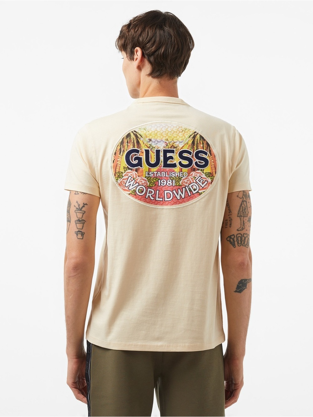New GUESS Cream Short-Sleeve Tee with Tropical Back Patch SZ L - Picture 3 of 12